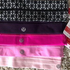 LULULEMON NWT Fly away tamer headbands